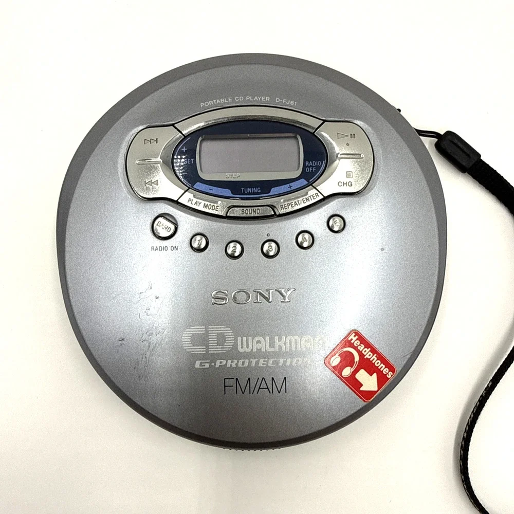 Sony CD Walkman D FJ61 G Protection FM AM CD Player Headphones Tested